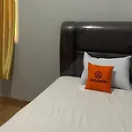 KoolKost Syariah @ Jalan Utama Amaliun (Minimum stay 7 days)